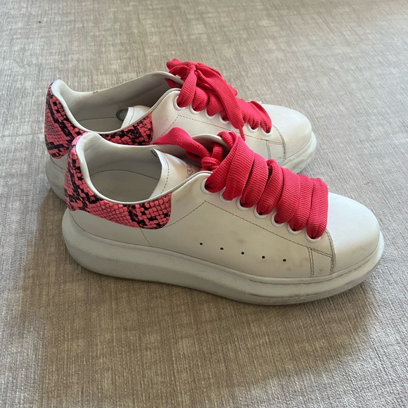 スニーカー [Alexander McQUEEN] Court Trainer Pink Tab Women's Sneakers Alexander McQueen Court Trainer sneakers - White/Pink